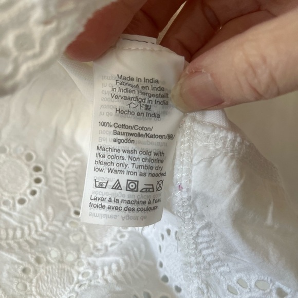 J by J Crew 3/4 sleeves white t shirt with lace bottom - Picture 9 of 11